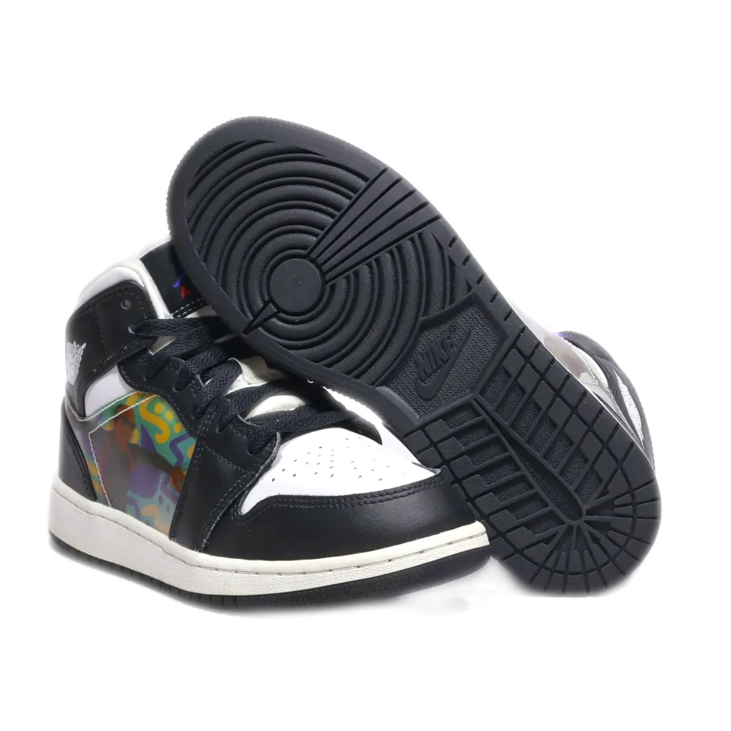 Air Jordan 1 Mid Big High-Top Sneakers Leather Black Colour For Women