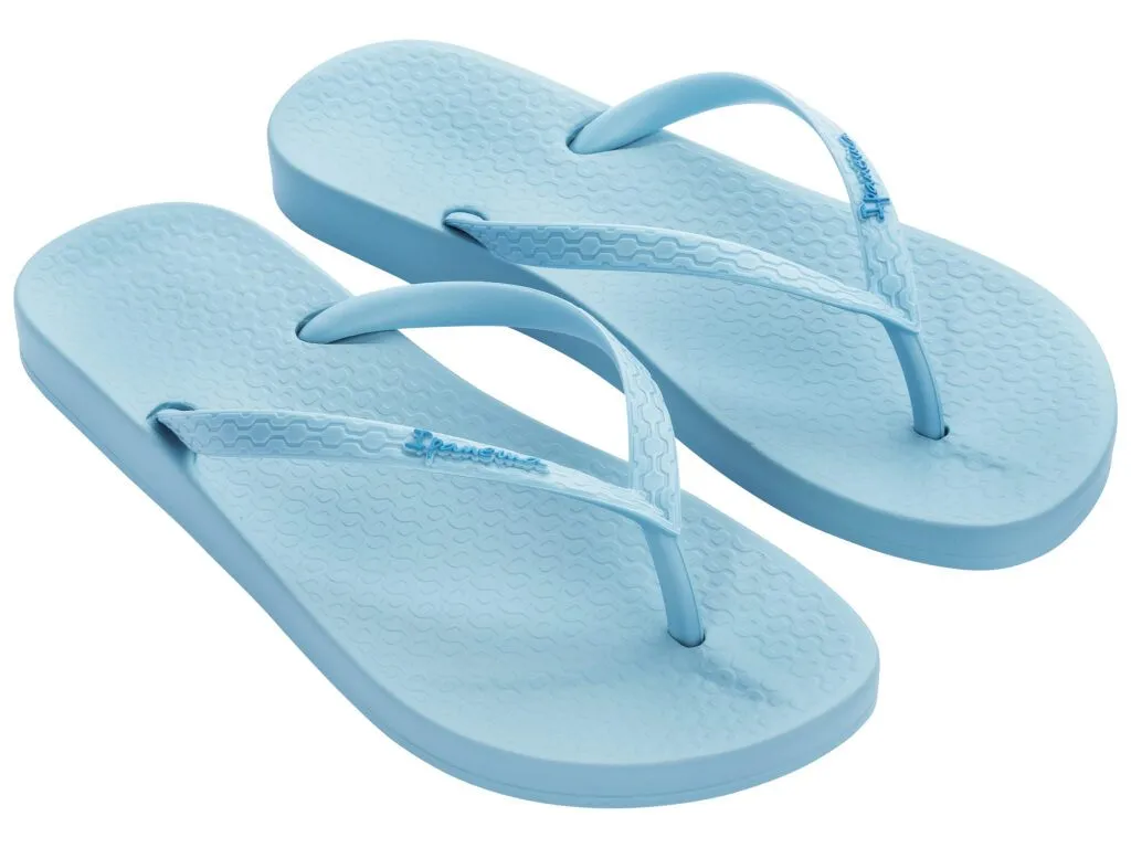 Ipanema anatomic colors light blue