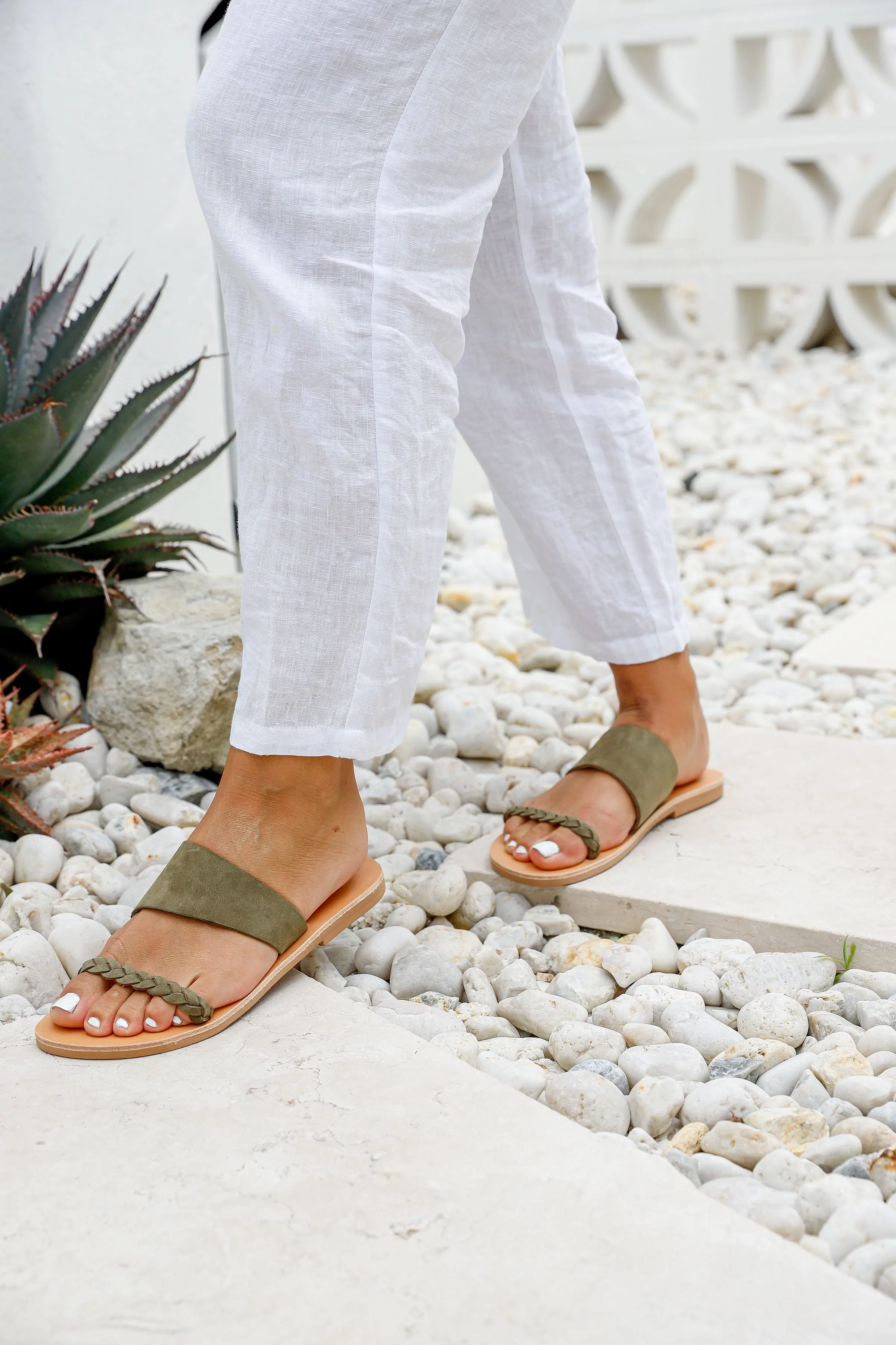Iris Khaki Sandals 42