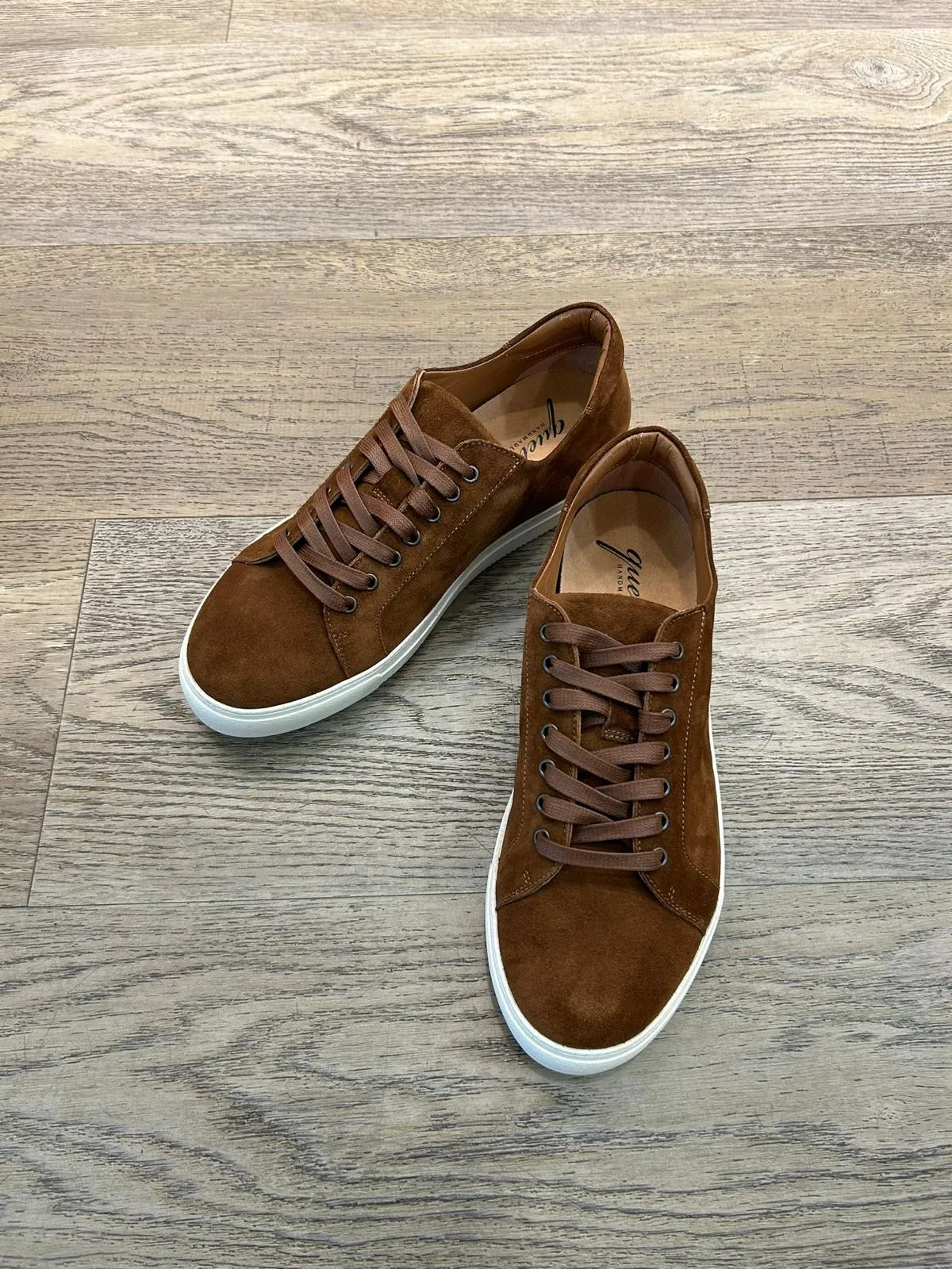 Sneakers Vibram in camoscio cuoio