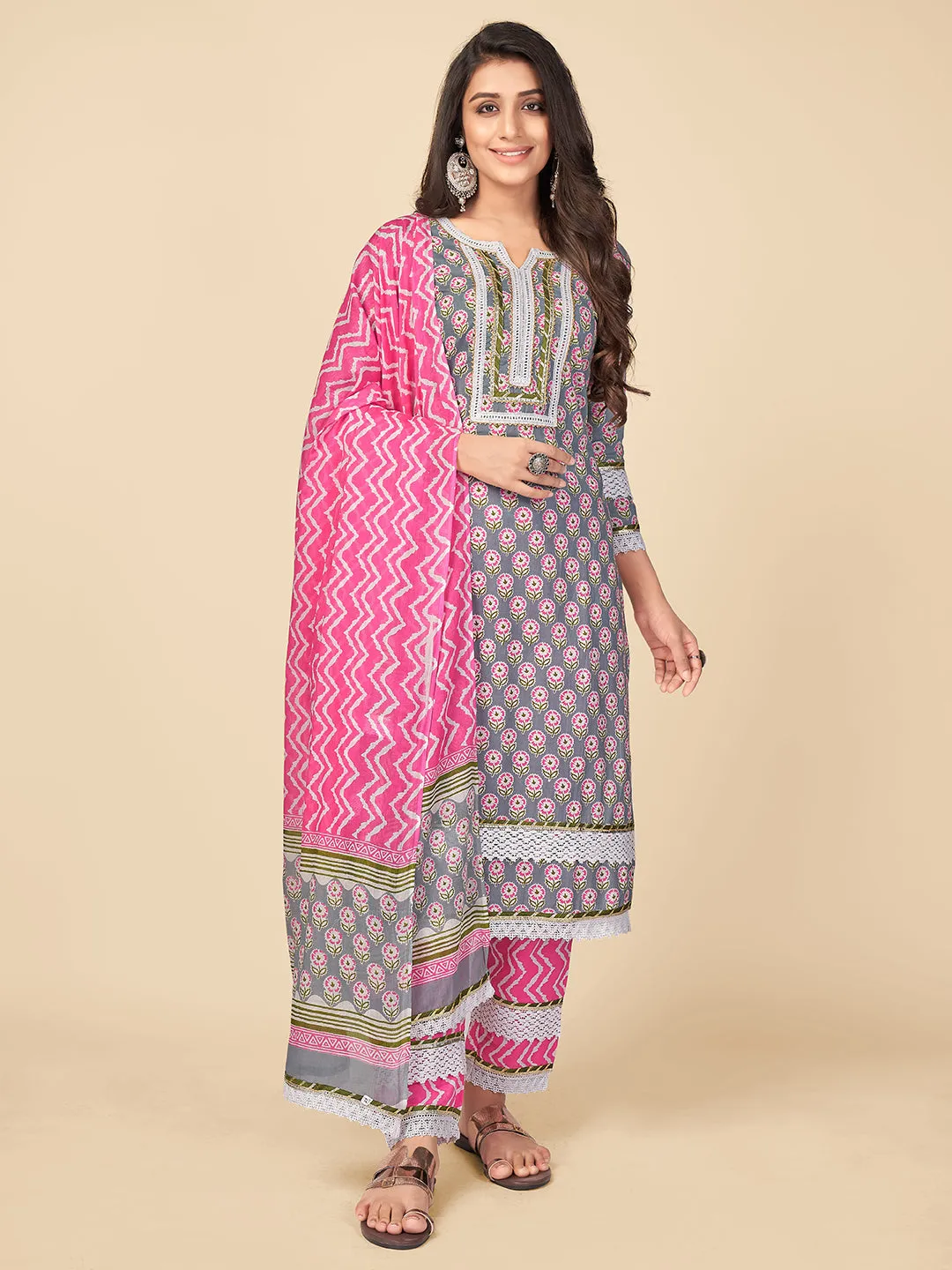 Women'S Printed & Lace Work Straight Rayon Grey Kurta Pant With Dupatta