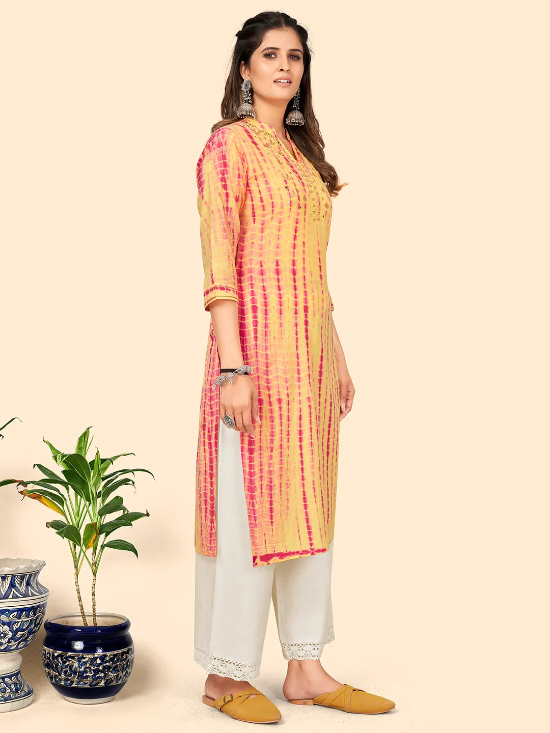 Women'S Tie & Dye Print & Gota Work Straight Cotton Yellow Stitched Kurta
