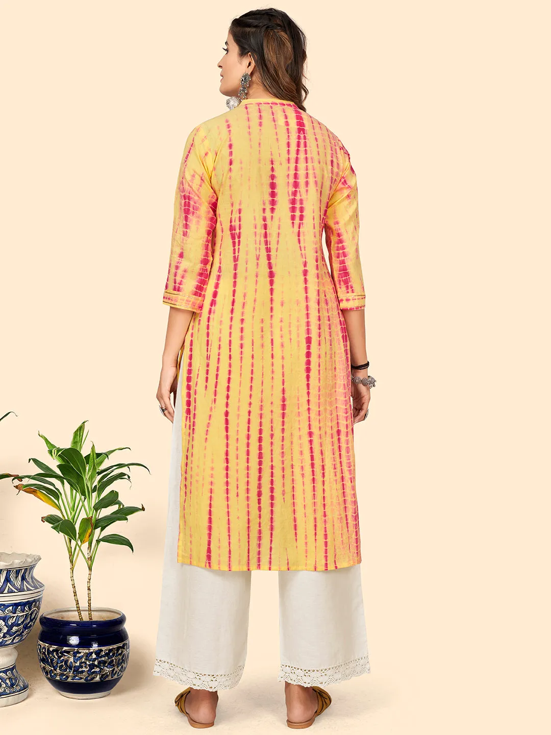 Women'S Tie & Dye Print & Gota Work Straight Cotton Yellow Stitched Kurta